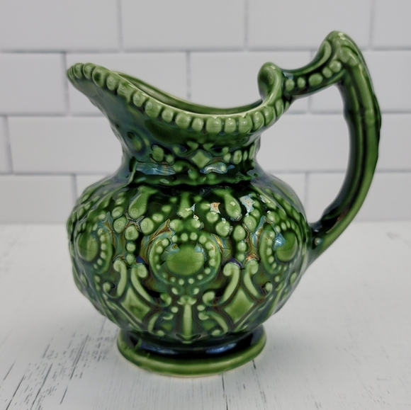 Vtg Camark Pottery 139C Embossed Pitcher - Picture 13 of 13